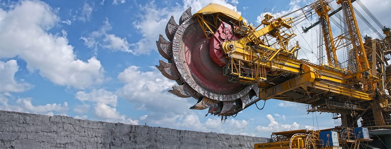 Huge mine excavator for brown coal